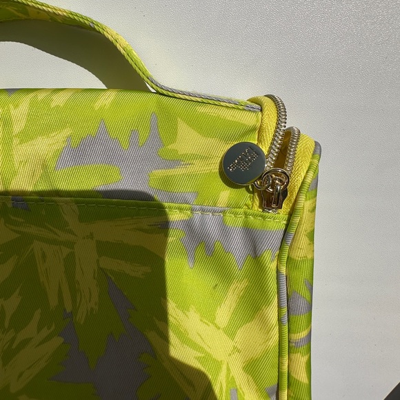 Estee Lauder Cosmetics Makeup Travel Bag - Picture 4 of 6